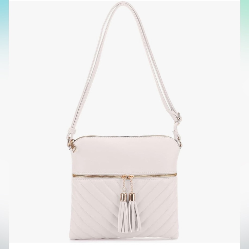 - 🆕 Elegant White Shoulder Bag - Picture 1 of 5
